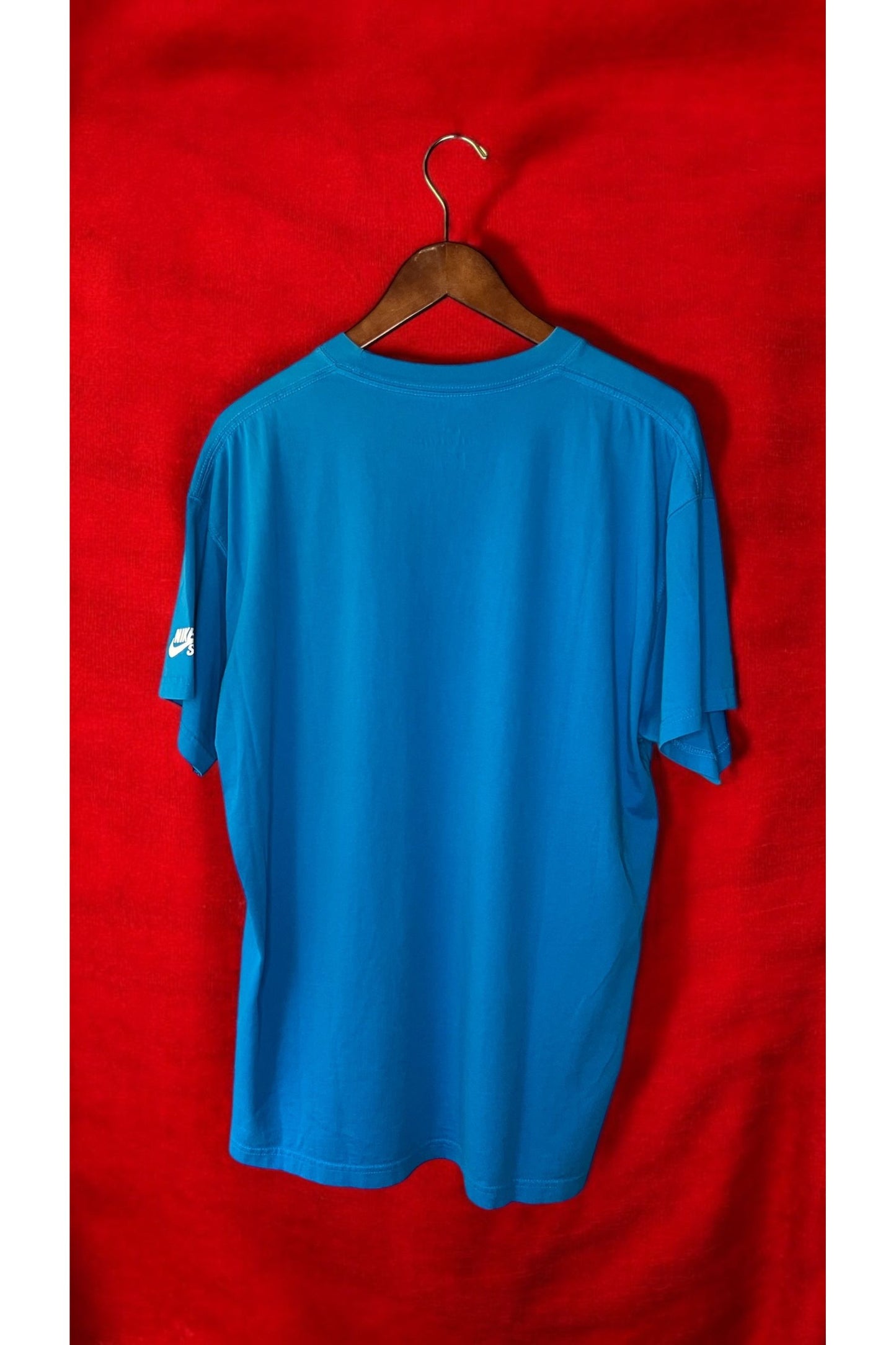 Vintage Nike SB France Rooster T-Shirt – Retro Skateboarding Graphic Tee - La Kultura