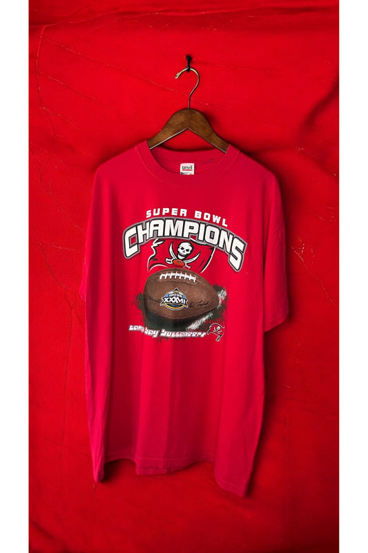 Tampa Bay Buccaneers Super Bowl XXXVII Champions T-Shirt – Vintage NFL Victory Tee