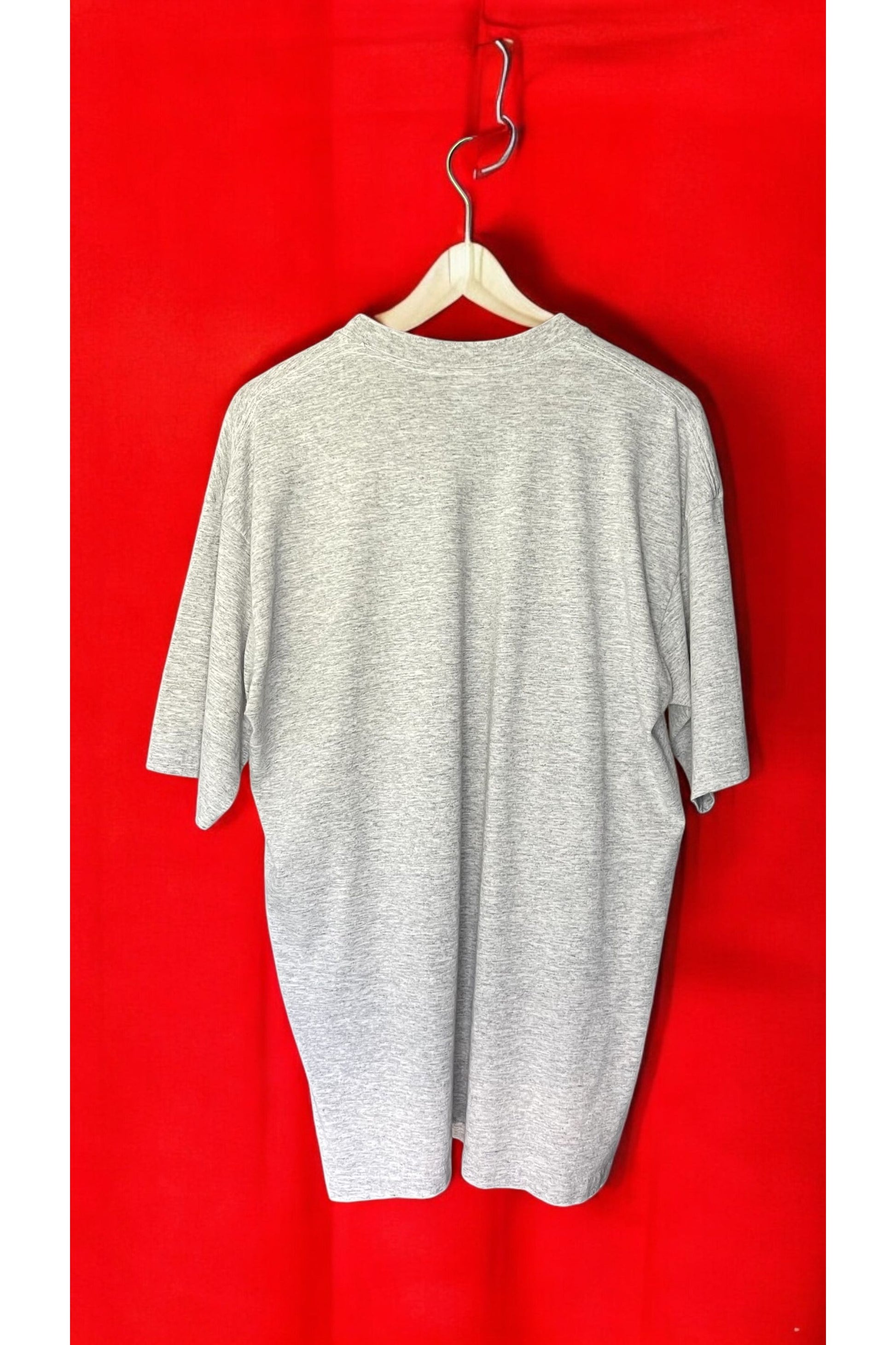 "Show Me The Money" T-Shirt – Retro 90s Graphic Tee from Havana, Florida - La Kultura