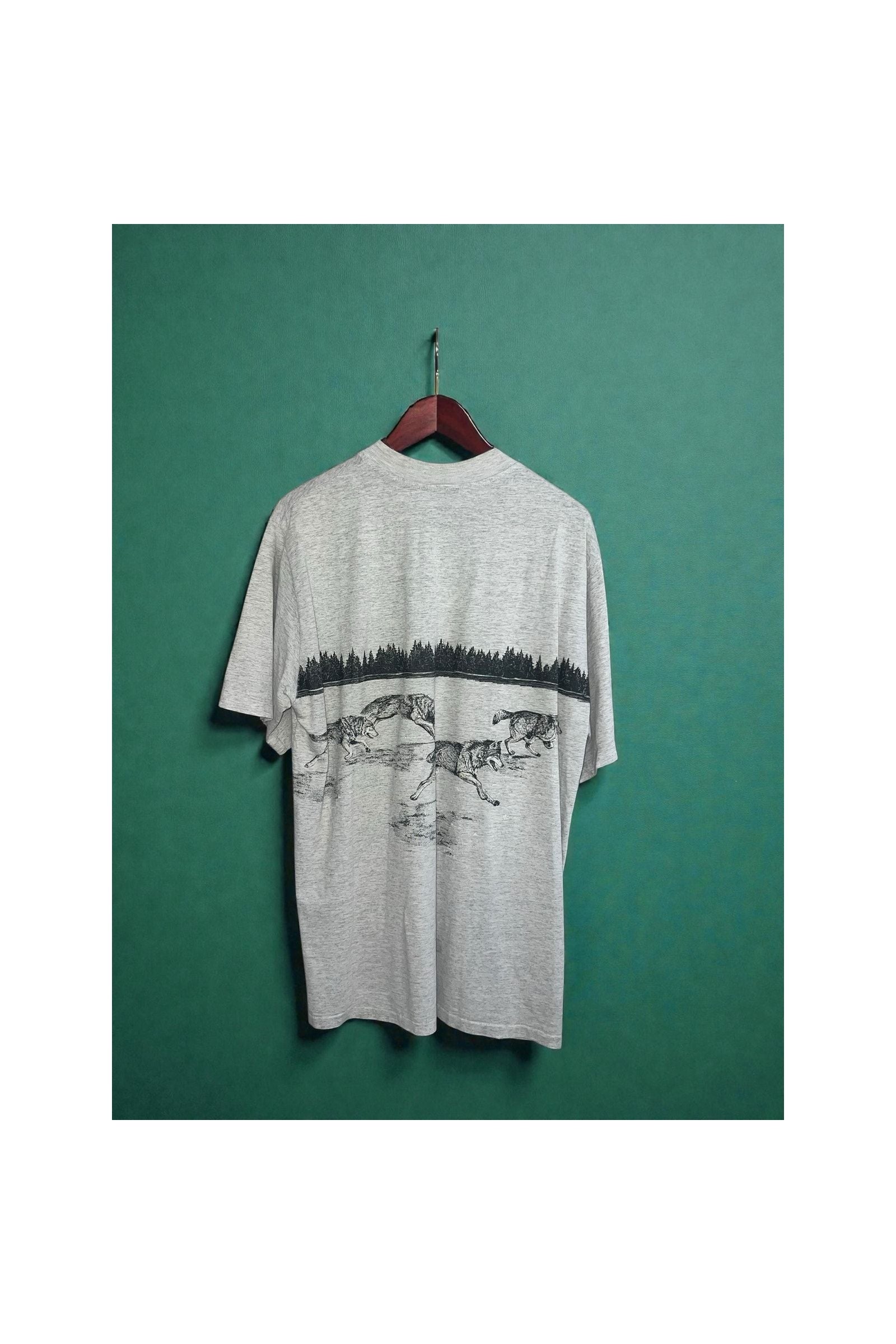 Wolf Moon Henley Baseball Tee - La Kultura