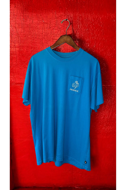 Vintage Nike SB France Rooster T-Shirt – Retro Skateboarding Graphic Tee