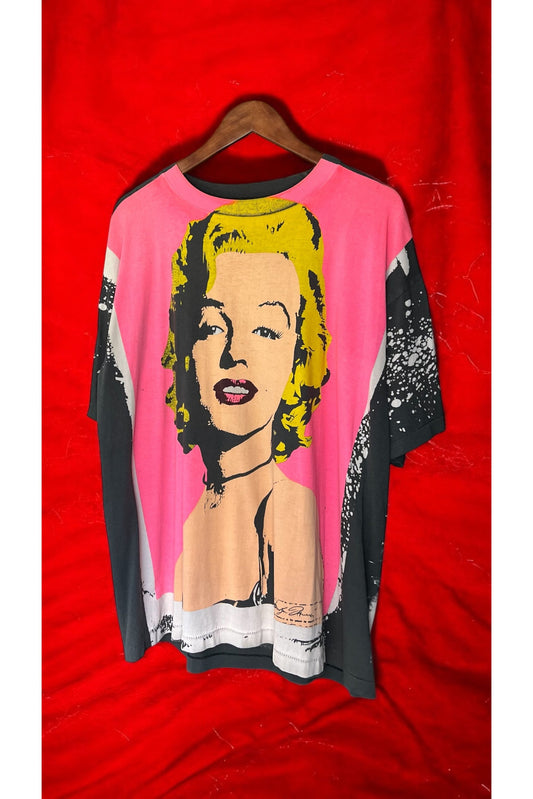 Vintage Marilyn Monroe Pop Art T-Shirt – Retro Hollywood Graphic Tee (Boot)