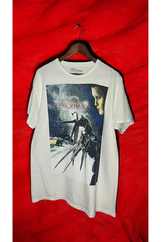 Edward Scissorhands Movie T-Shirt – Retro Tim Burton Graphic Tee