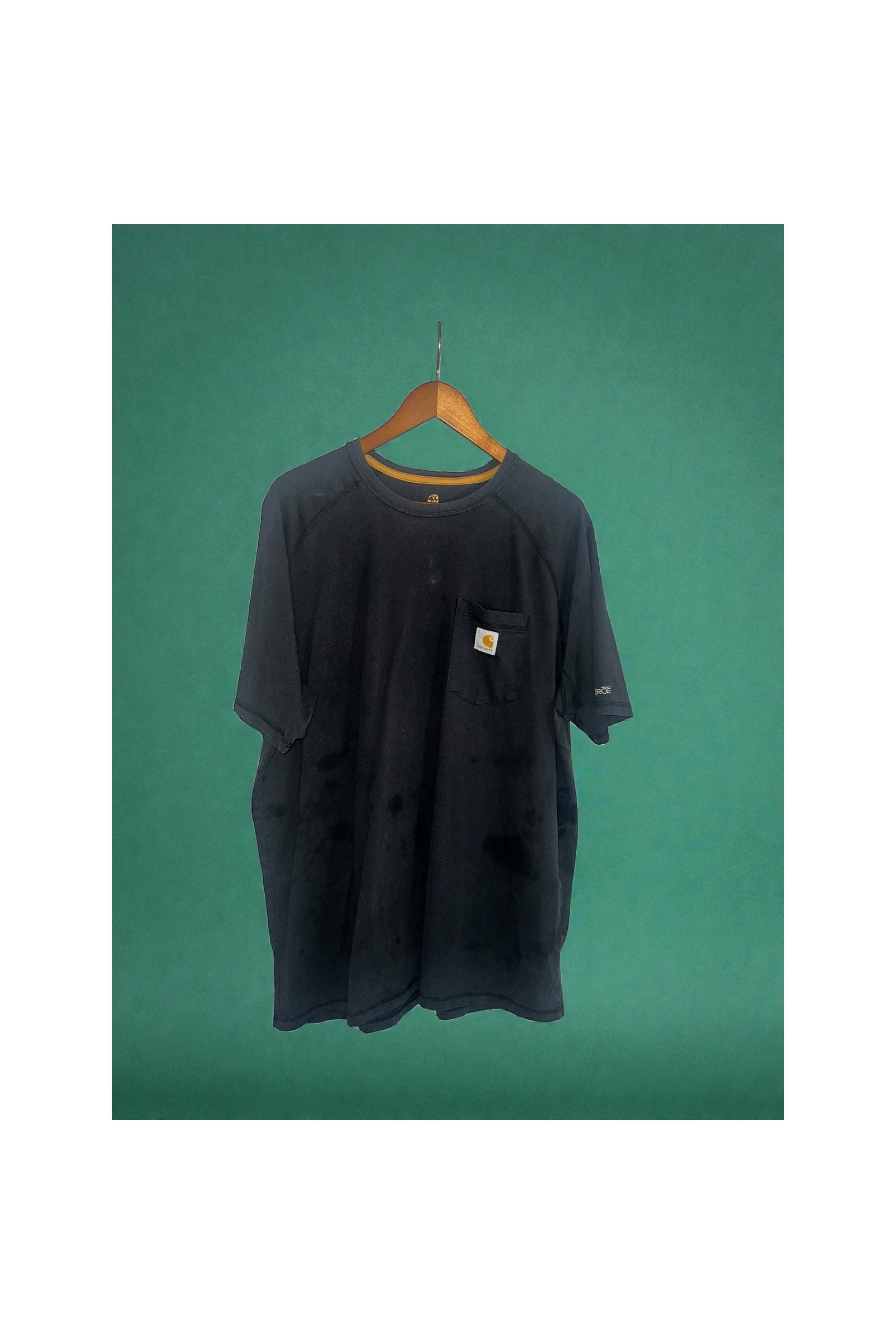 Distressed Carhartt Force Pocket Raglan - La Kultura